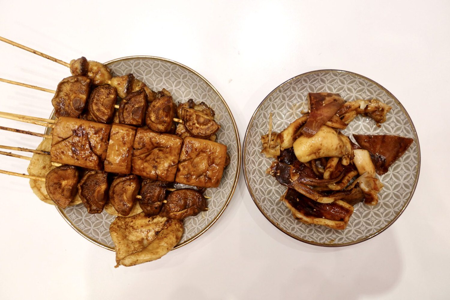 新北美食|三重在地人推薦燒烤「嘉義碳烤」超過十年的排隊宵夜美食,附菜單。 - 第6張圖