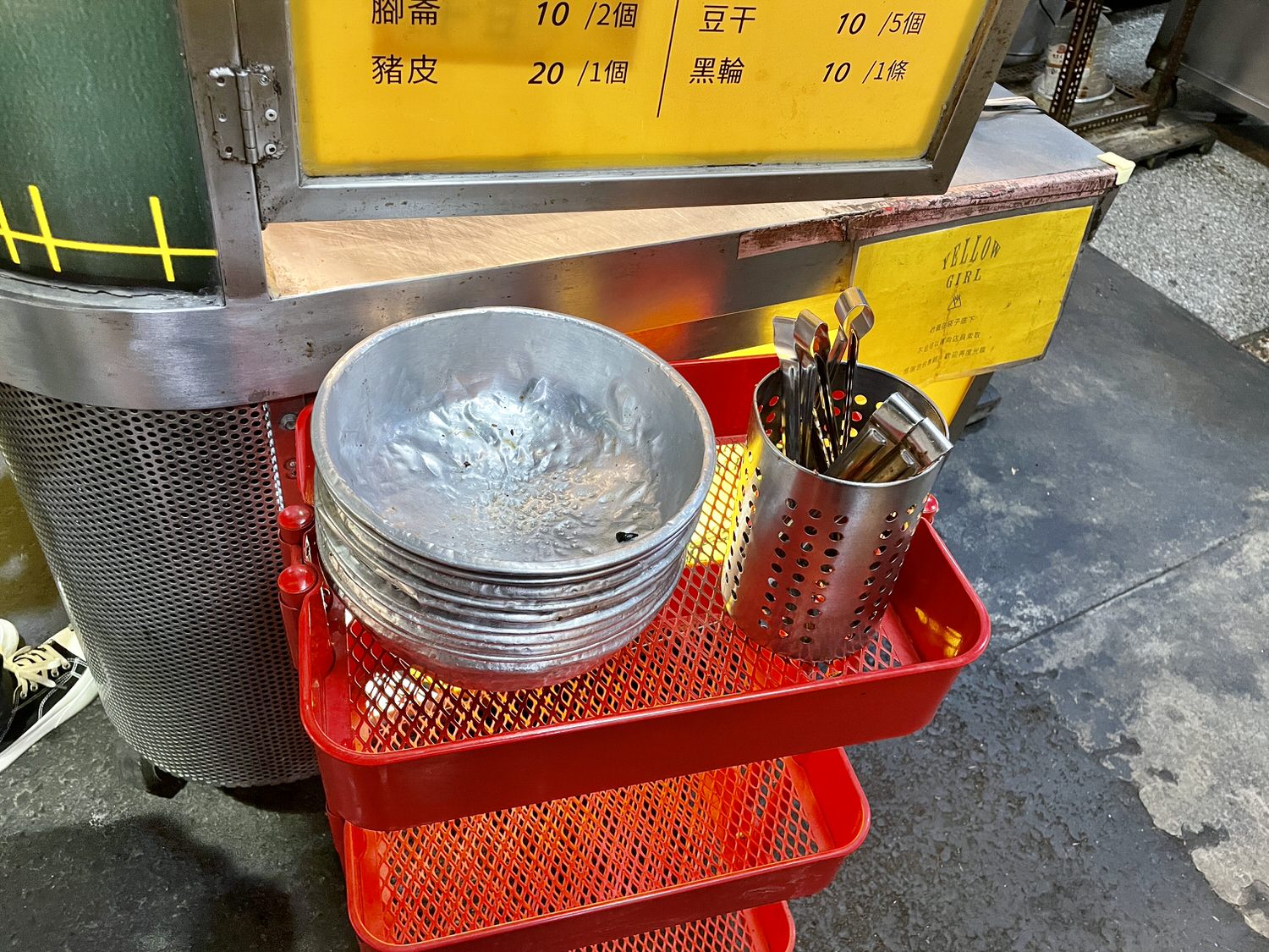 嘉義美食|嘉義文化路夜市超人氣東山鴨頭「黃毛ㄚ頭」,超過40年的獨家秘製滷汁。 - 第4張圖