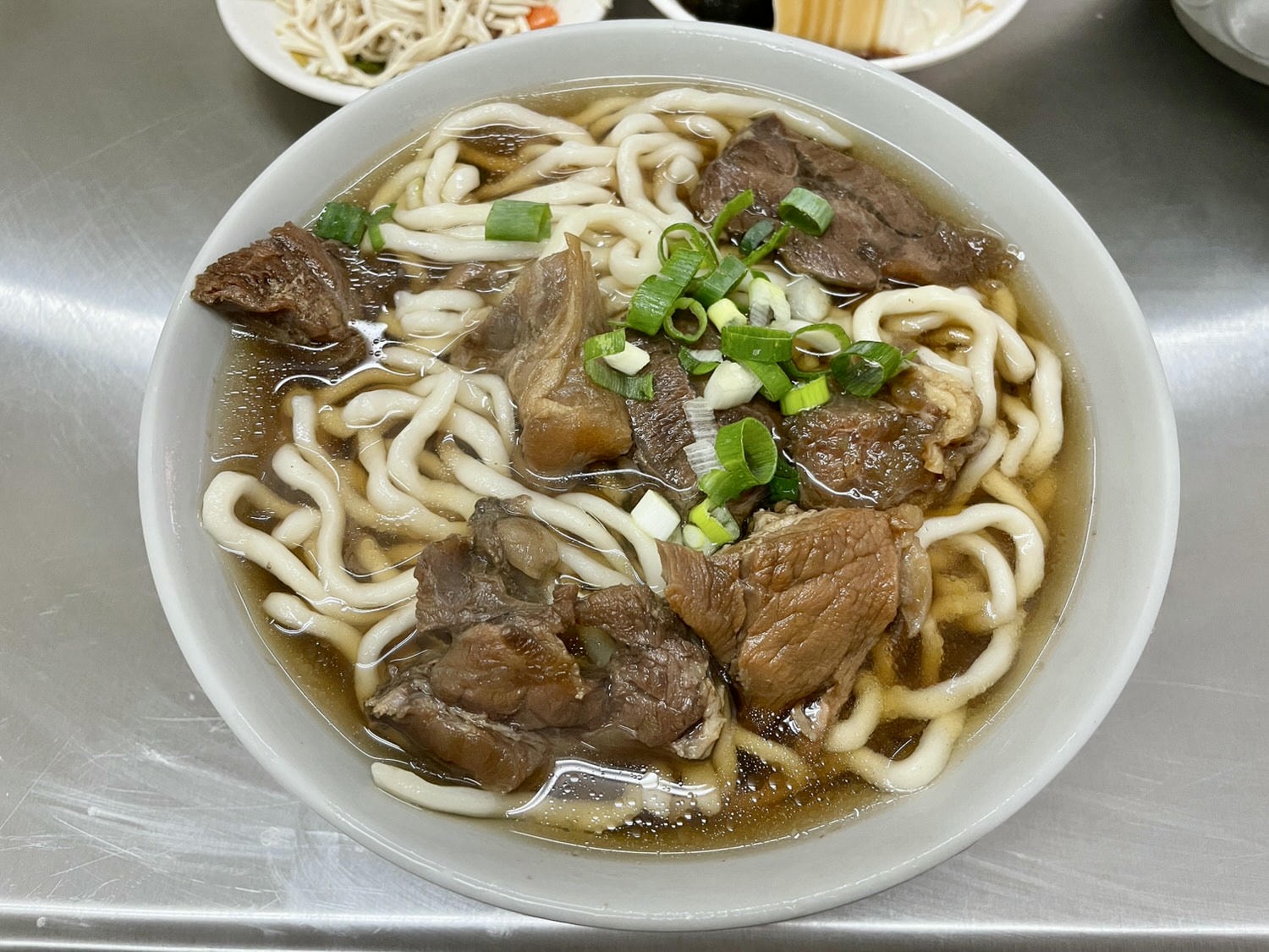 建宏牛肉麵9