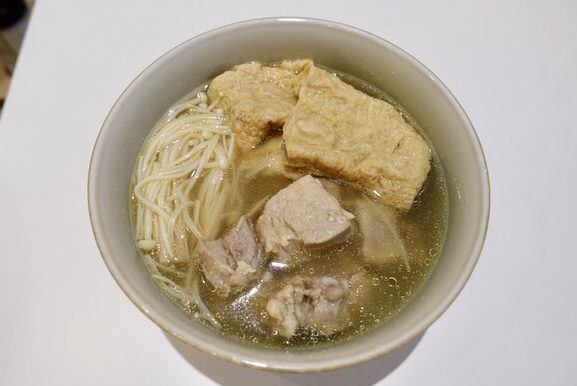 居家美食|新加坡國民美食餐廳「南洋食府銳記」推出冷凍宅配,在家享受南洋美食。 - 第17張圖