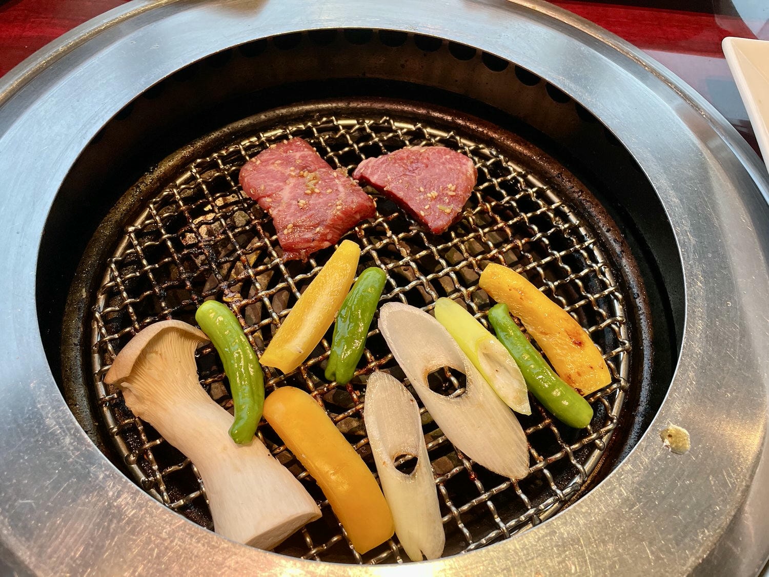 東京晴空塔30F高空景觀餐廳「敘敘苑燒肉」,適合約會的無煙燒肉店。 - 第13張圖