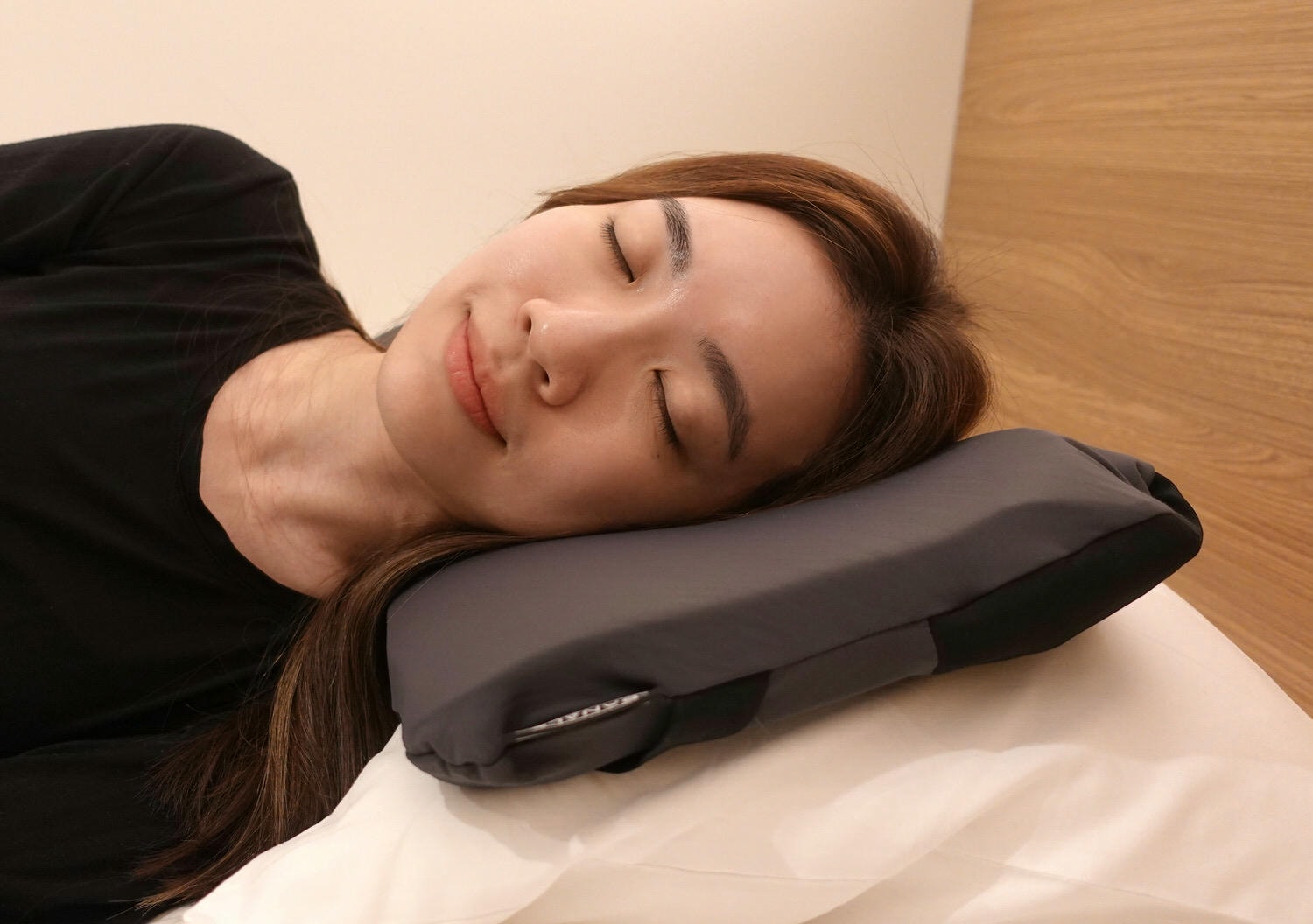 Omni Pillow 三合一旅行頸枕