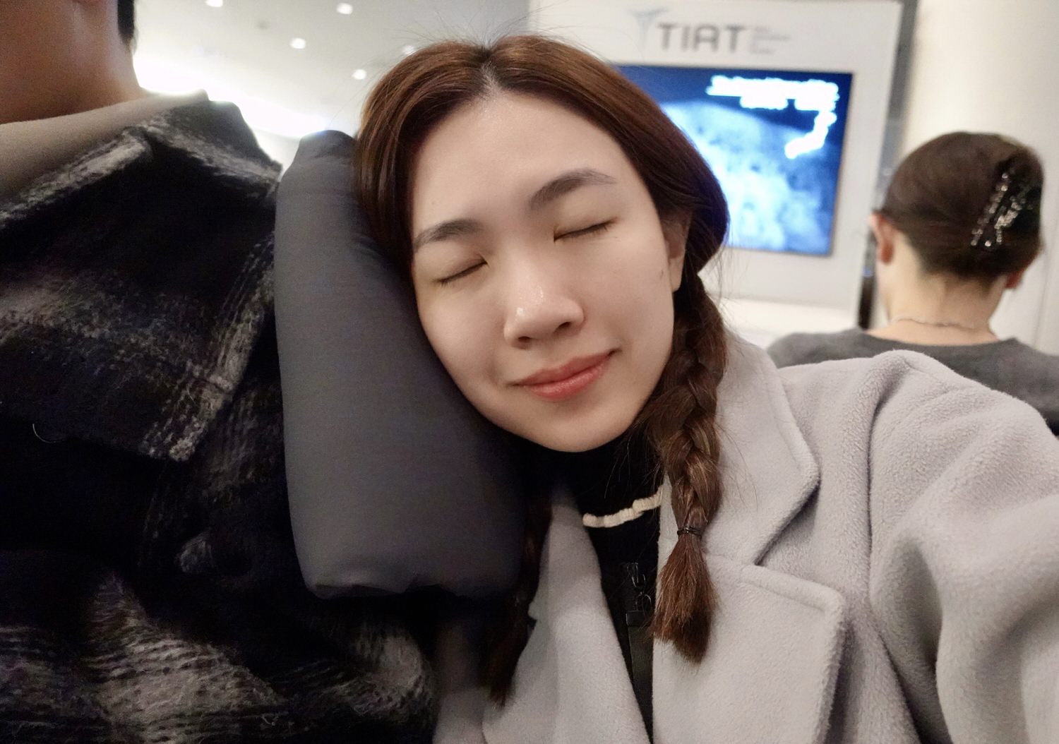 Omni Pillow 三合一旅行頸枕