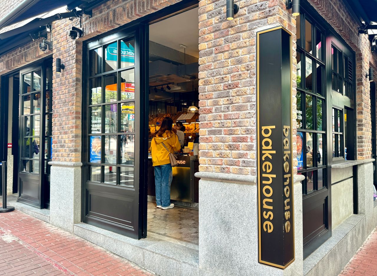 香港銅鑼灣人氣蛋塔店「Bakehouse」在地人也推薦的美味酥皮蛋塔! - 第2張圖 Bakehouse