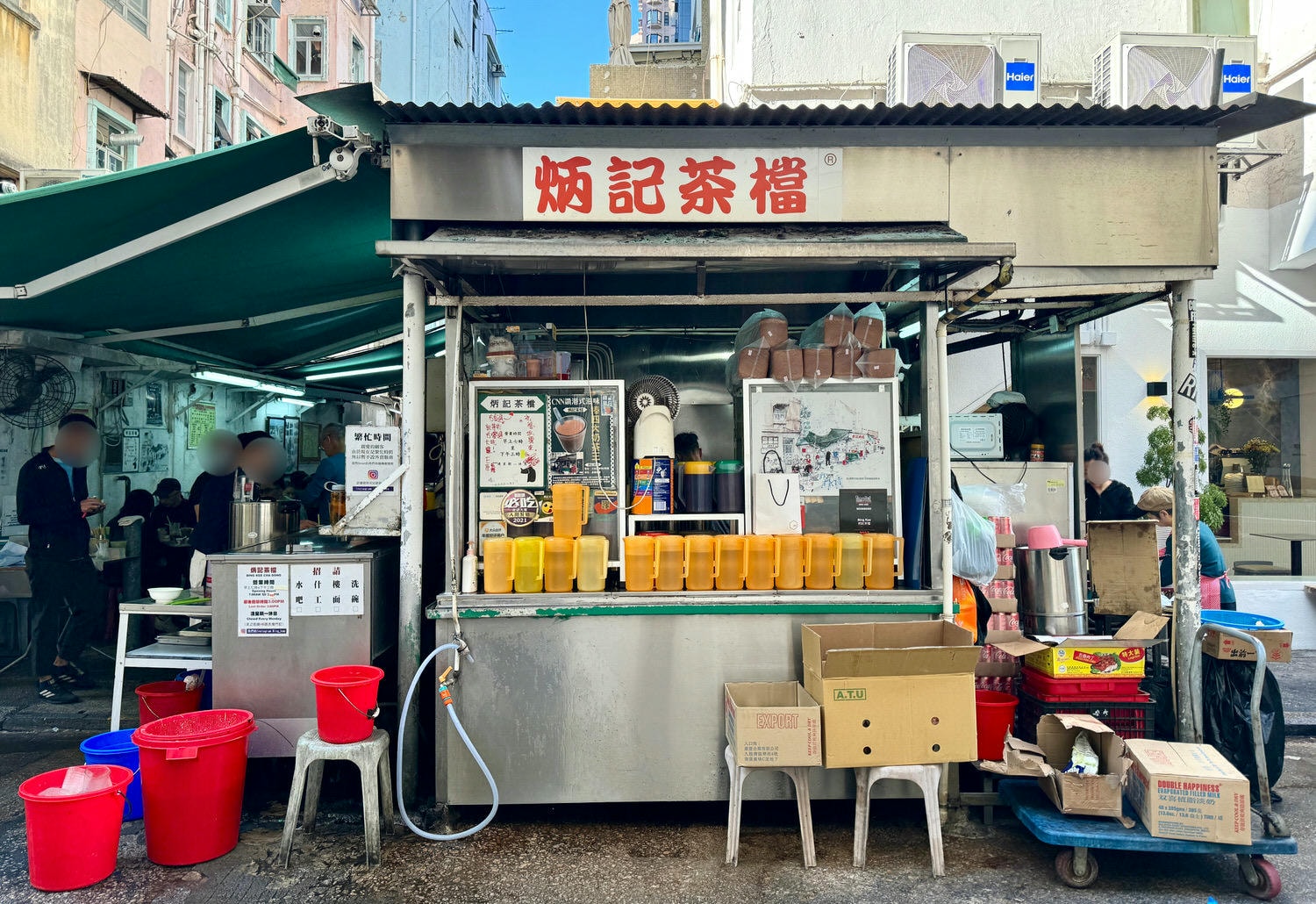香港大坑正宗香港傳統早茶「炳記茶檔」明星藝人都推薦的港式美味! - 第1張圖 炳記茶檔