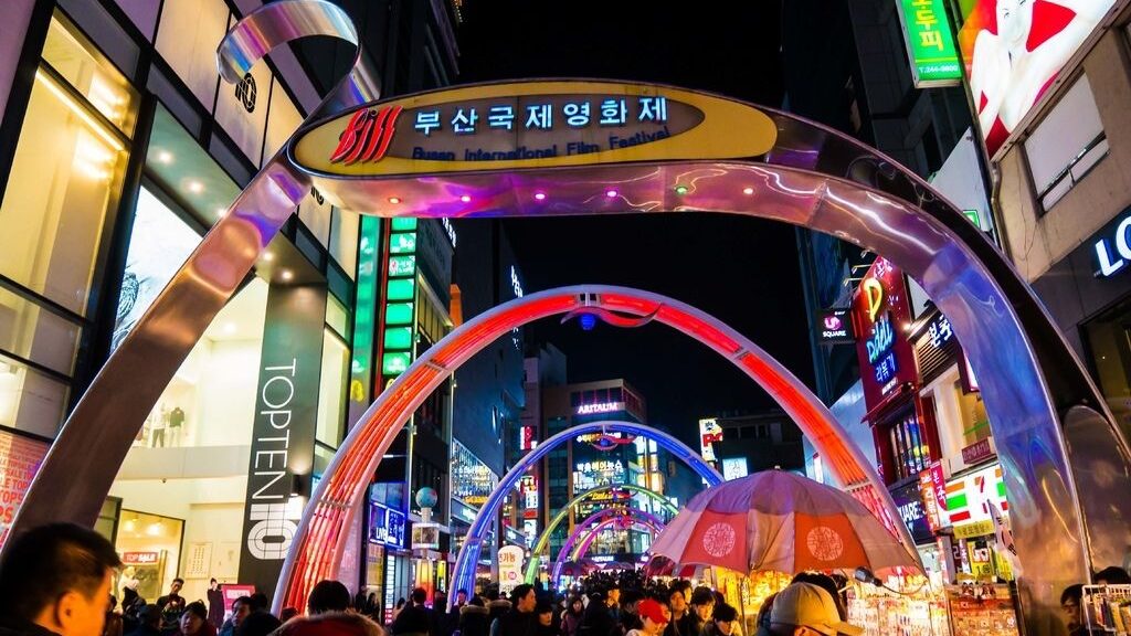 2025韓國釜山自由行必看,旅遊行程推薦與規劃須知,出發前就看這篇! - 第16張圖 南浦洞