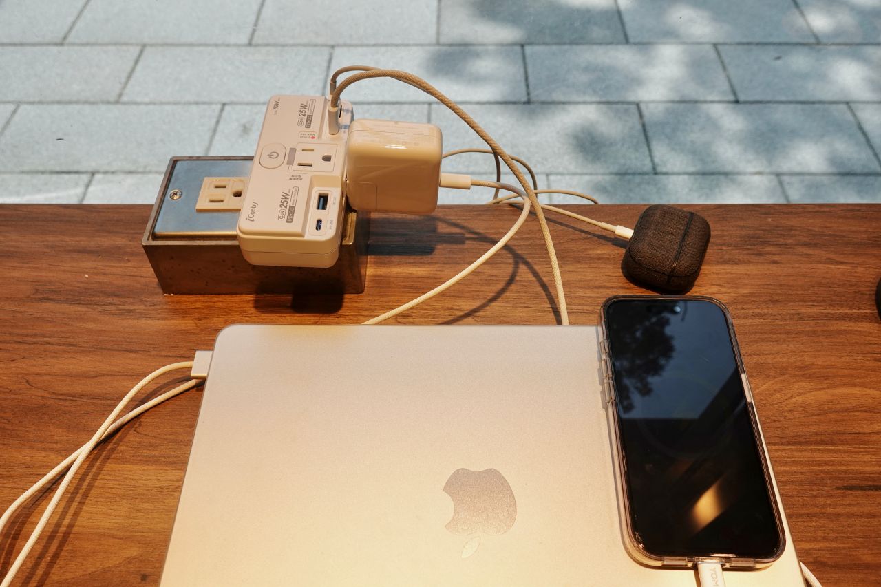 「iCooby NW2 雙閃充小幫手」出門必備「一換六充電神器」四種規格充電模式一次滿足! - 第1張圖 iCooby NW2 雙閃充小幫手