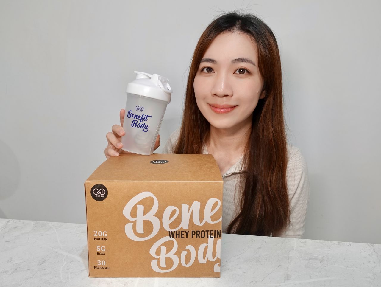 Benefit Body 激能蛋白/月亮蛋白