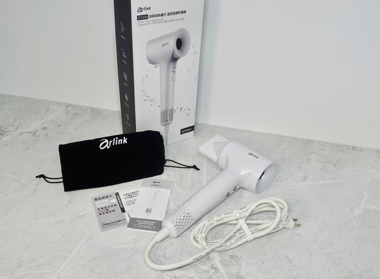 arlink STORM 負離子高速吹風機