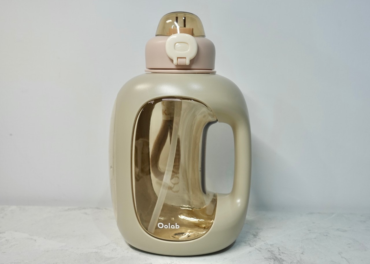 Oolab大容量輕便水壺1500ml