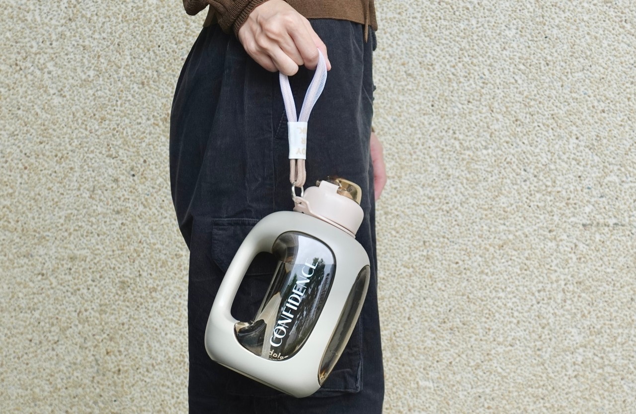 Oolab大容量輕便水壺1500ml