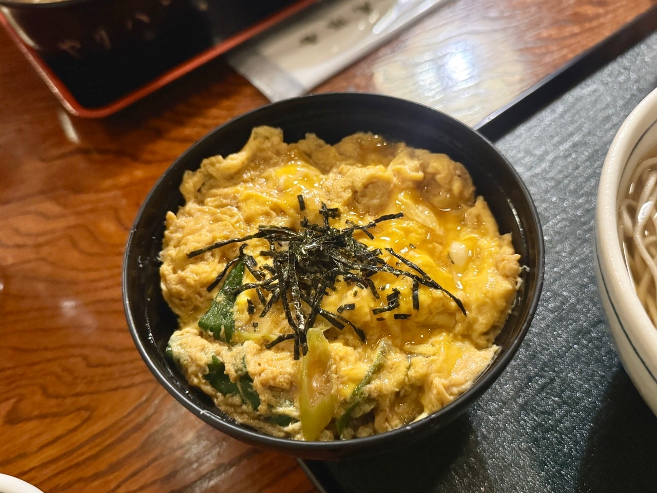 京都百年蕎麥麵老店推薦「本家尾張屋」品嚐傳統老字號的美味蕎麥麵! - 第7張圖 尾張屋生蕎麥麵店