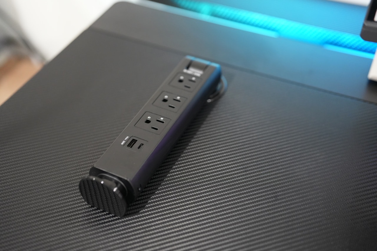 電競玩家必收「FUNTE Flying II RGB 電競升降桌」極致穩固耐重,享受高品質電競體驗! - 第12張圖 FUNTE Flying II RGB 電競升降桌