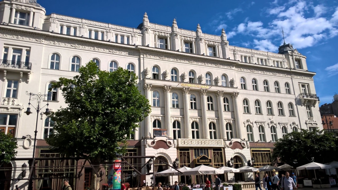 紐約咖啡館 Café Gerbeaud