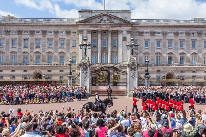 白金漢宮（Buckingham Palace）