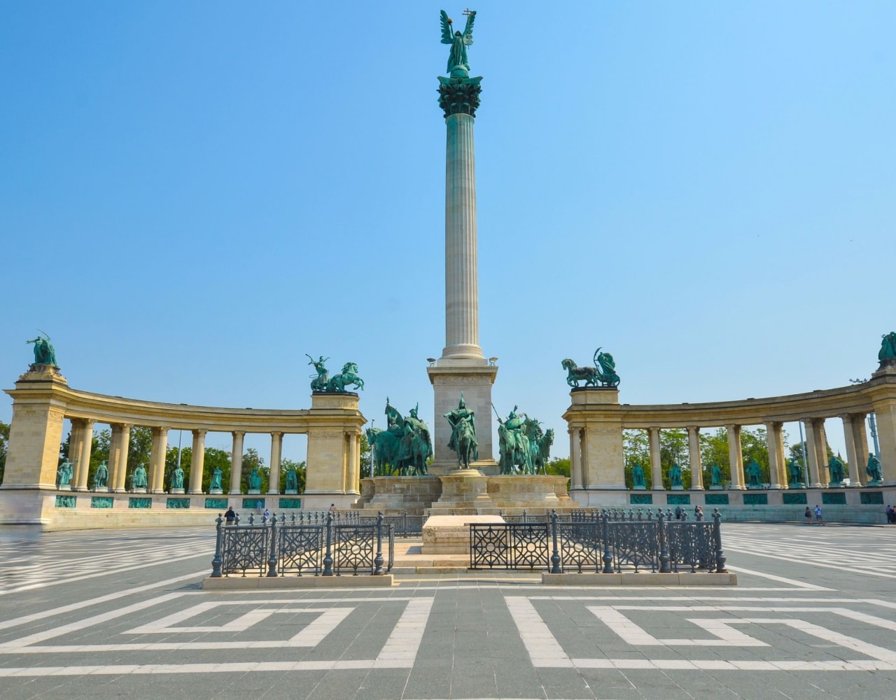 英雄廣場（Heroes' Square）
