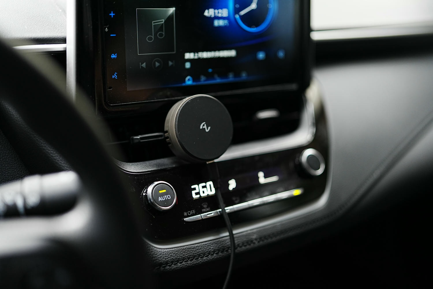 超穩車用磁吸手機架推薦「Allite CF2 MagSafe 多功能磁吸手機架」15W無線快充和香氛擴香! - 第8張圖