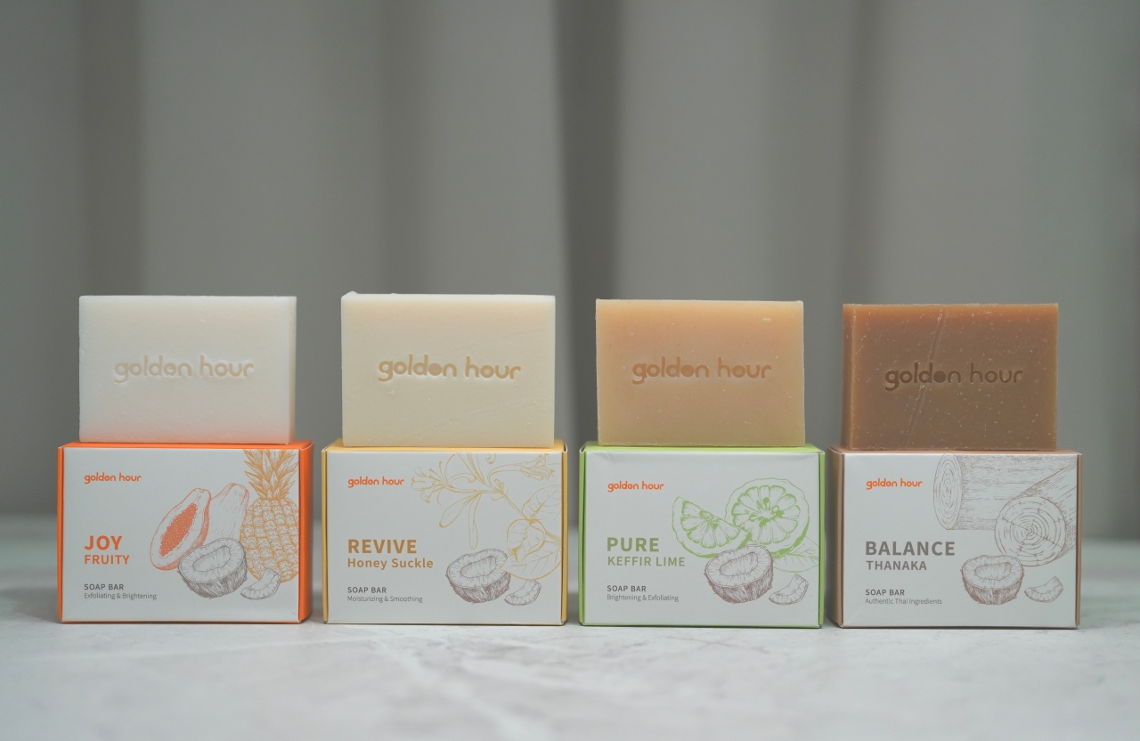 golden hour椰萃系列清潔保養品開箱|純天然溫和泰國椰油,守護肌膚每個黃金時刻! - 第2張圖 Golden Hour 椰萃系列手工皂