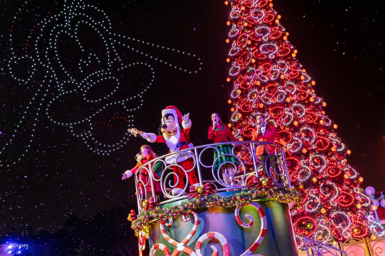 2025最新香港迪士尼樂園攻略(附20週年聖誕活動資訊),冰雪奇緣園區、必玩遊樂設施與必看表演。 - 第3張圖 香港迪士尼|20周年聖誕活動