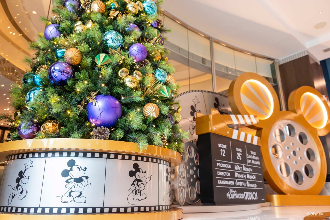 2025最新香港迪士尼樂園攻略(附20週年聖誕活動資訊),冰雪奇緣園區、必玩遊樂設施與必看表演。 - 第11張圖 香港迪士尼|20周年聖誕活動