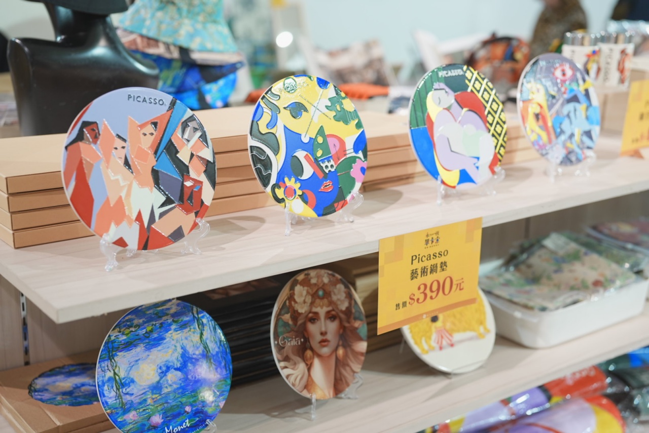 【2026 台北必看展覽】永恆畢卡索光影藝術展:沉浸式體驗立體派大師的創作靈魂,展區亮點、門票資訊、逛展心得全攻略! - 第25張圖 《「永恆畢卡索」光影藝術展:藝術、繆思與知己》